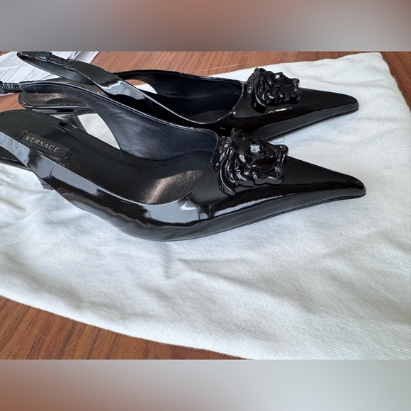Authentic Versace Black Kitten Heel Pumps with medusa head - Picture 14 of 15